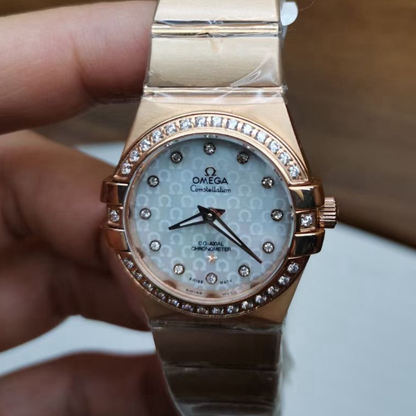 オメガ時計正面デザイン